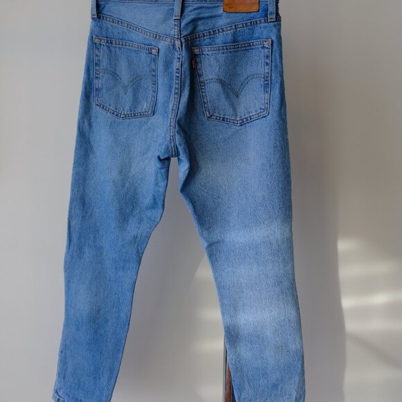 Levi's 501 Filiforme Skinny Jeans with Rips - Picture 7 of 7